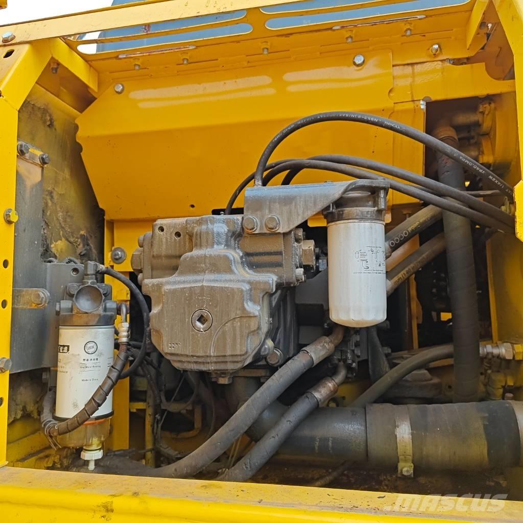 Komatsu PC 240 LC-8 履带挖掘机