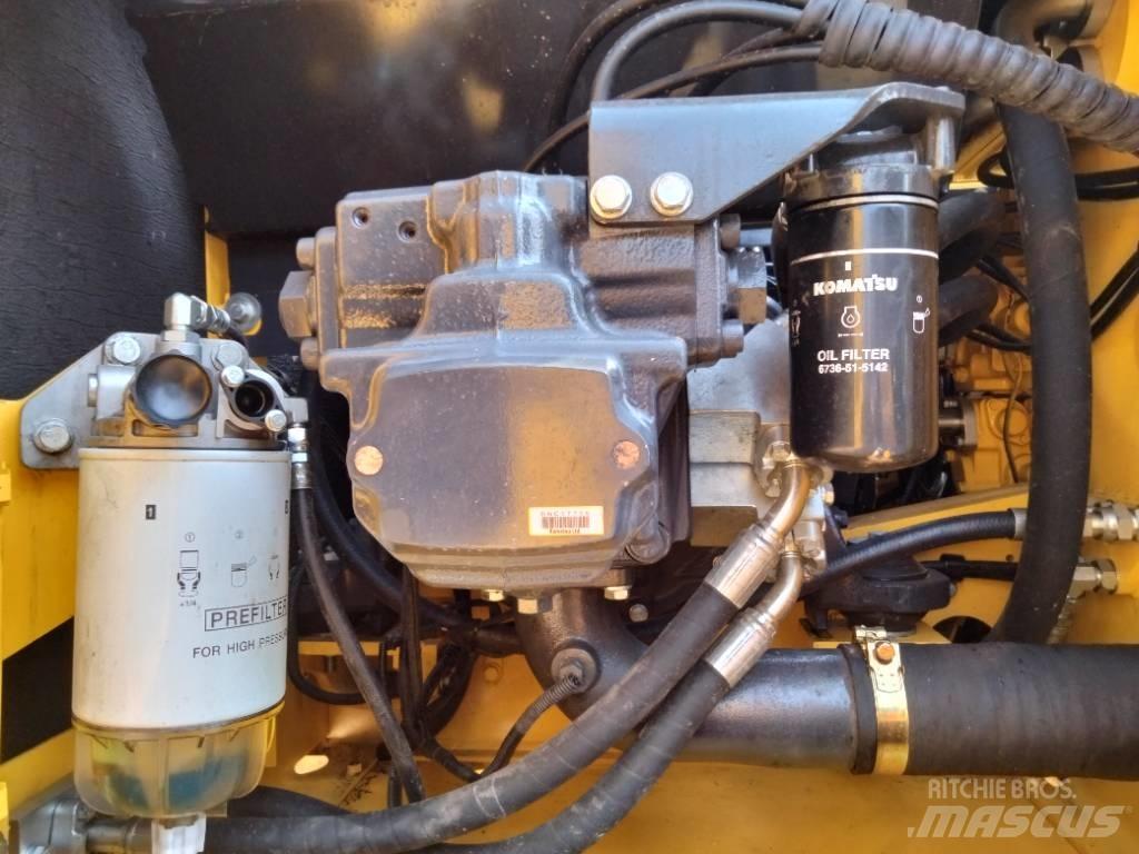 Komatsu PC 240 履带挖掘机