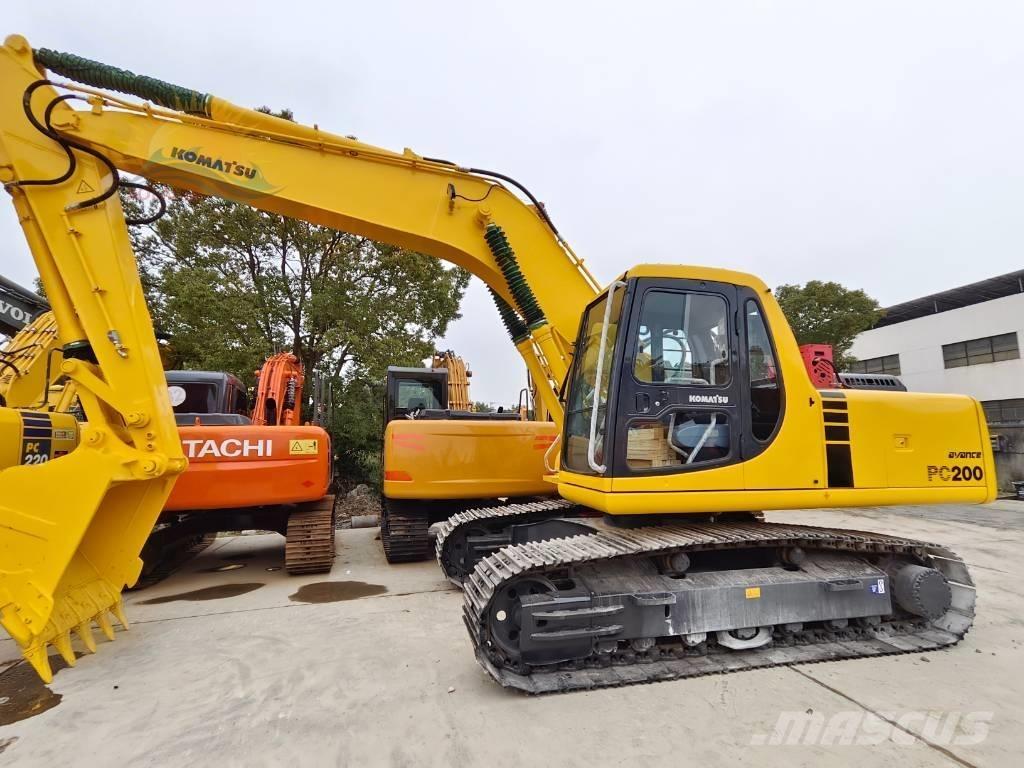 Komatsu PC 200-6 履带挖掘机