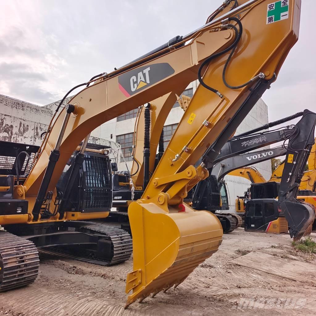 CAT 324 D2L 履带挖掘机