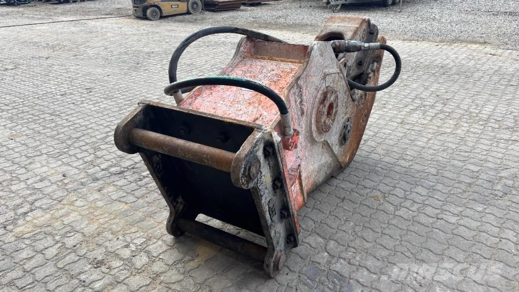 NPK G 18 J 破碎钳