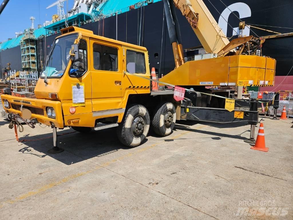 Samsung SC 50 H-2 全地面起重机︳移动式起重机