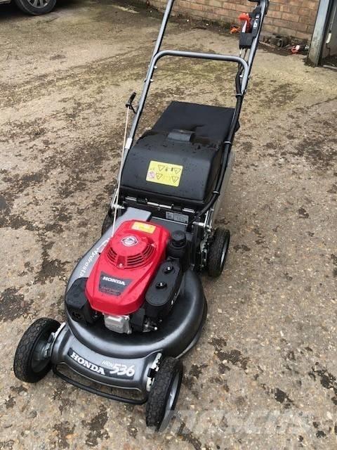 Honda HRH536HX 手扶式割草机
