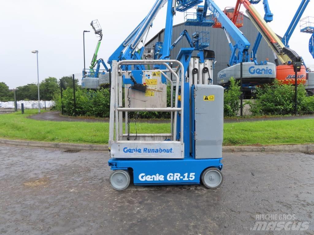 Genie GR 15 客货电梯