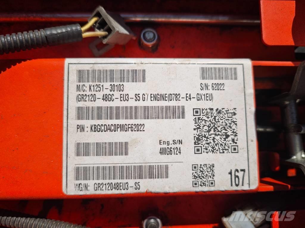 Kubota GR 2120 骑乘式割草机