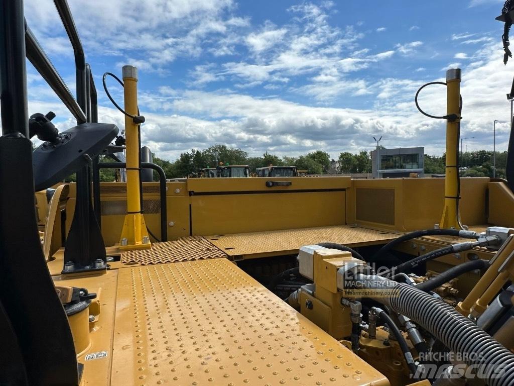 CAT 340 履带挖掘机
