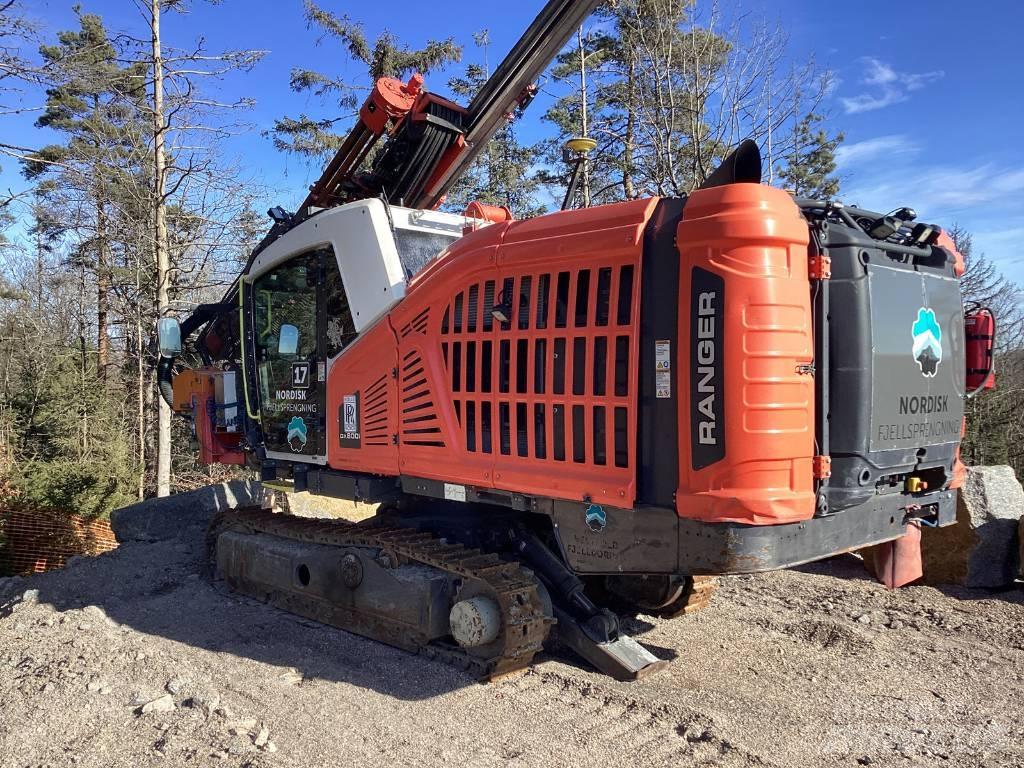 Sandvik DX800i 钻孔机