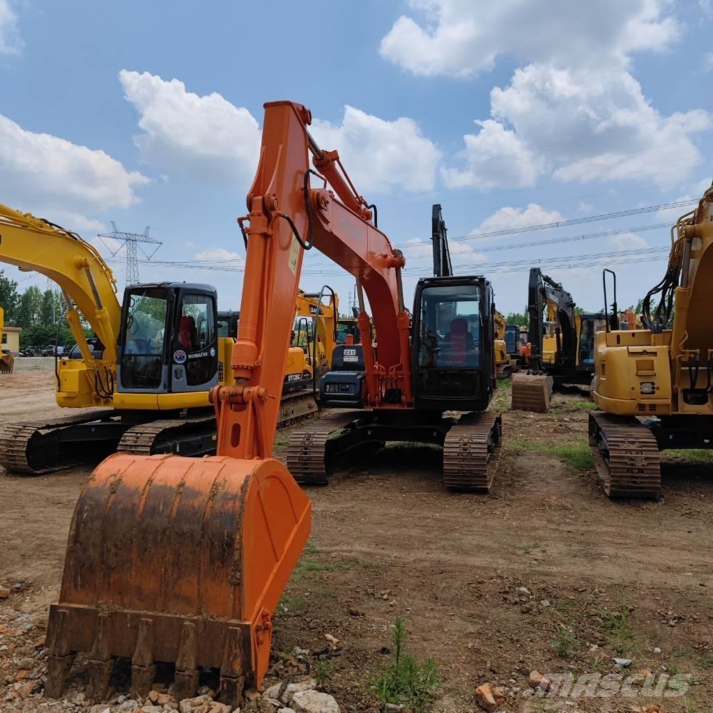 Hitachi ZX 120 履带挖掘机