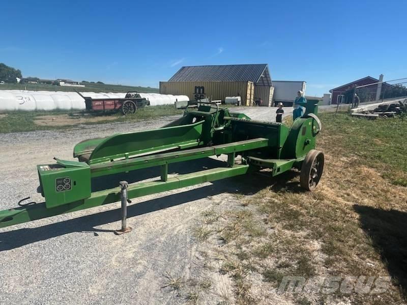 John Deere 3950 青饲料收获机