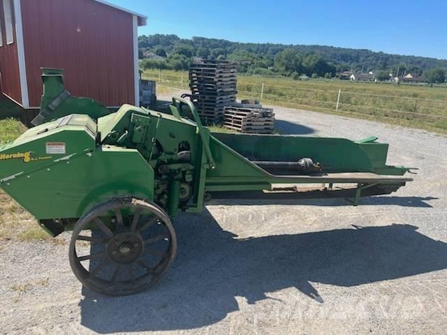John Deere 3950 青饲料收获机