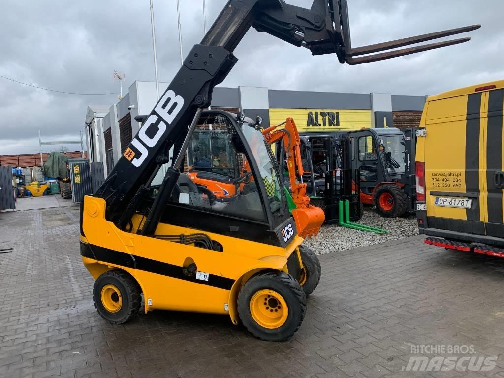 JCB TLT 30 D 伸缩臂叉装车|叉装车