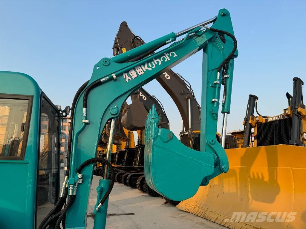 Kubota U 25 小型挖掘机