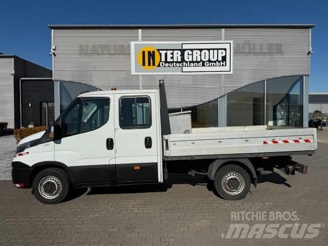 Iveco Daily 35 S12 大型面包车