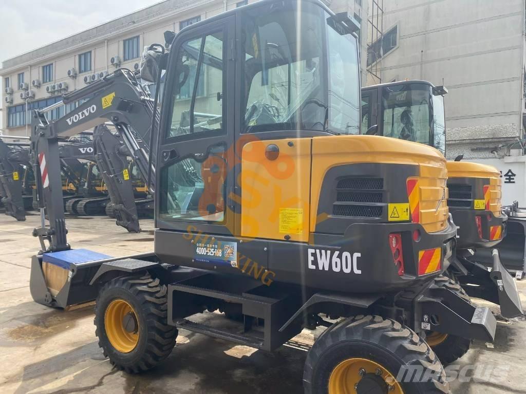Volvo EW 60w vs 履带挖掘机