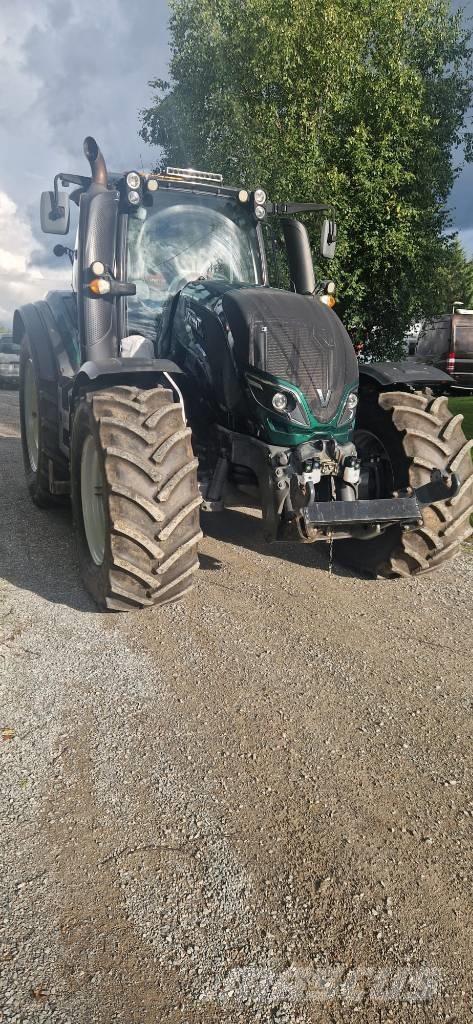Valtra T914 versu 拖拉机/农用车