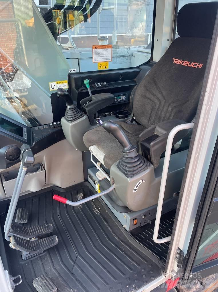 Takeuchi TB2150R 履带挖掘机