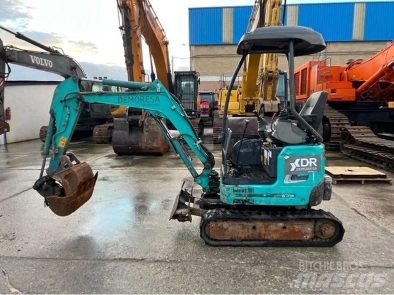 Kobelco SK 17 SR 小型挖掘机
