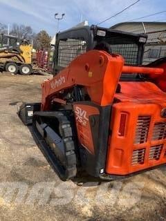 Kubota SVL 75-2 滑移装载机