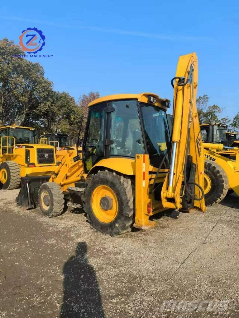 JCB 3 CX 反铲装载机