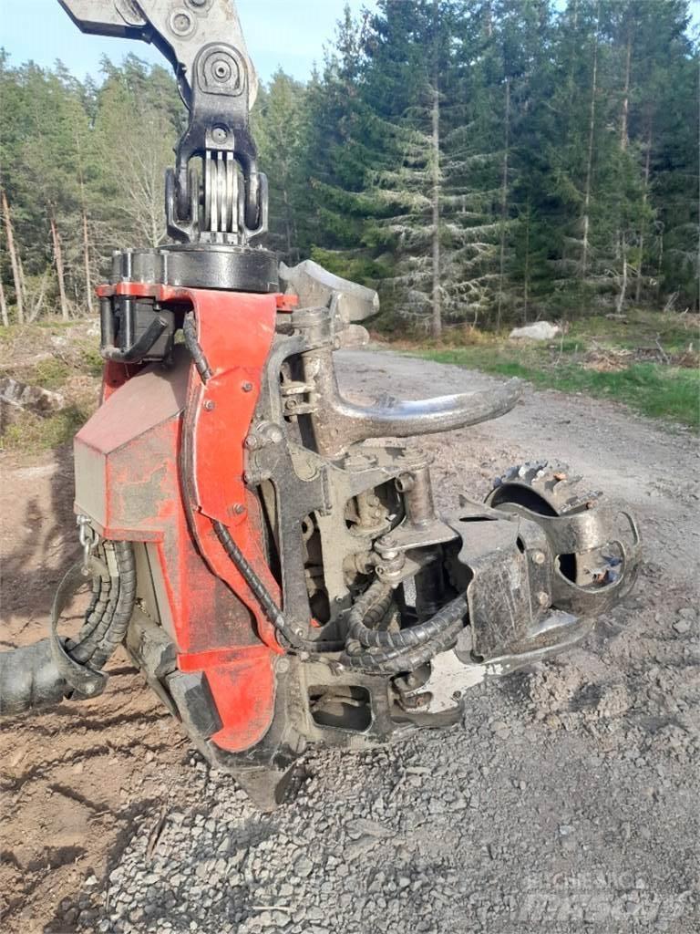 Komatsu C93 收割机机箱
