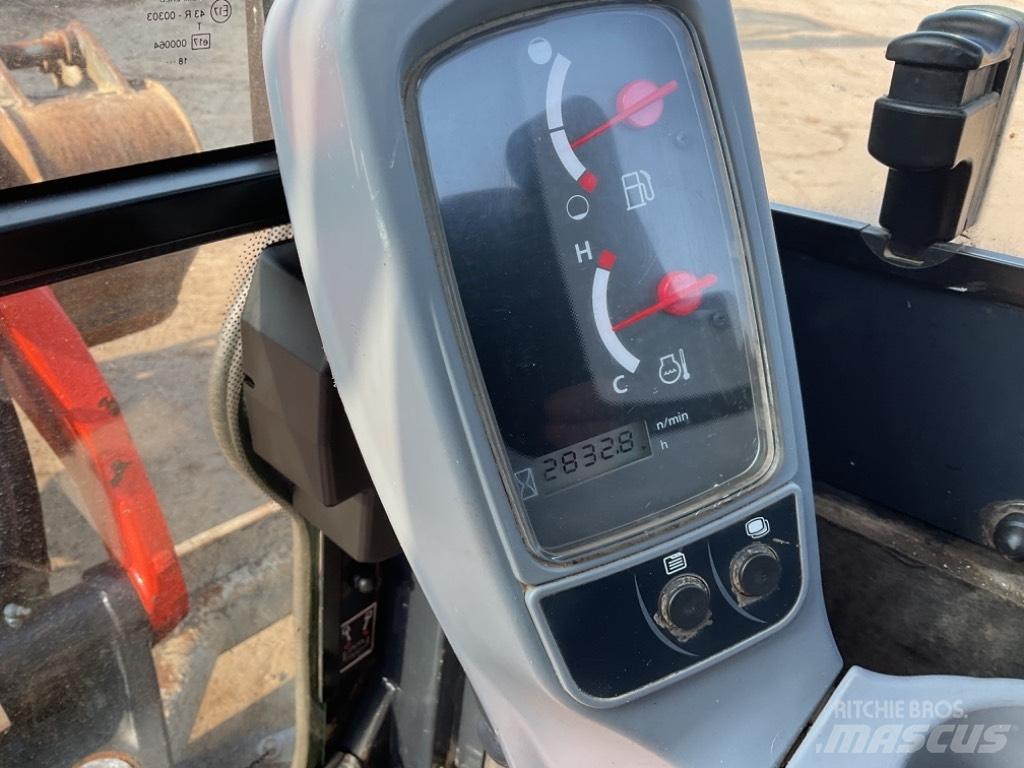Kubota U27-4 小型挖掘机