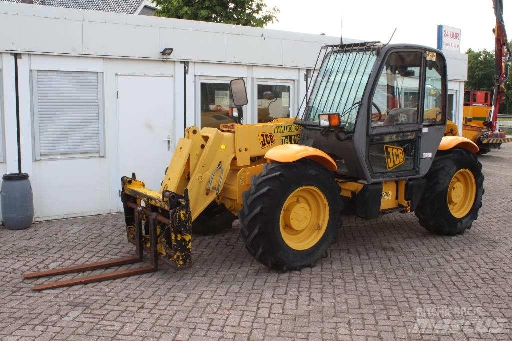 JCB 530-70 伸缩臂叉装车|叉装车