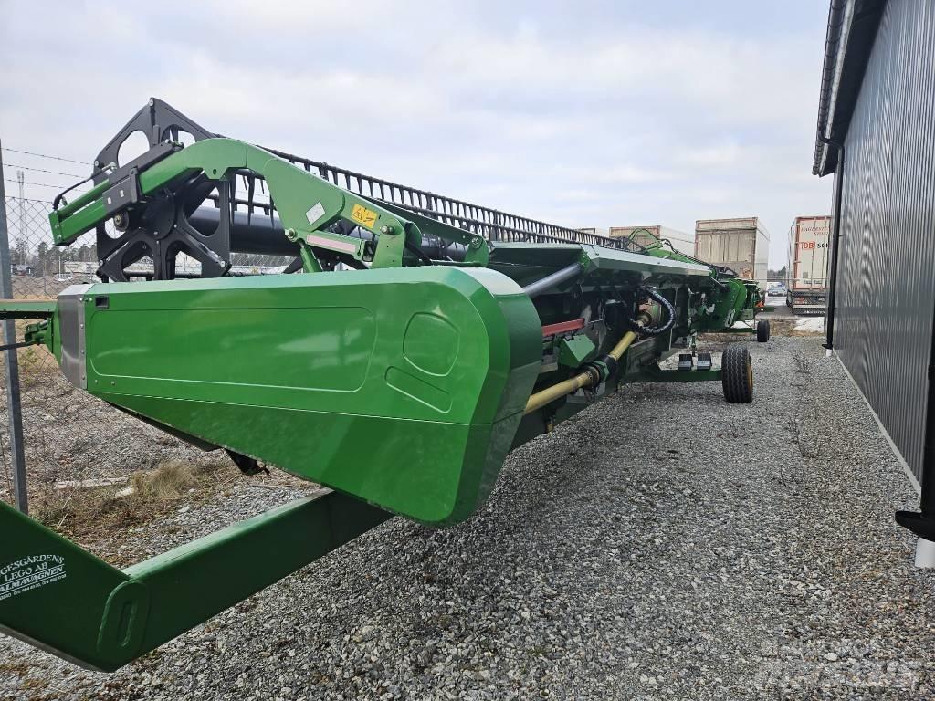 John Deere 735 PF 联合收割机头