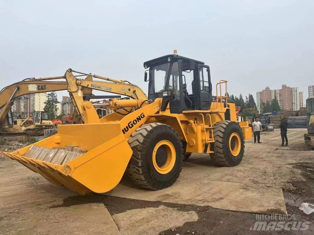 LiuGong 856 轮式装载机