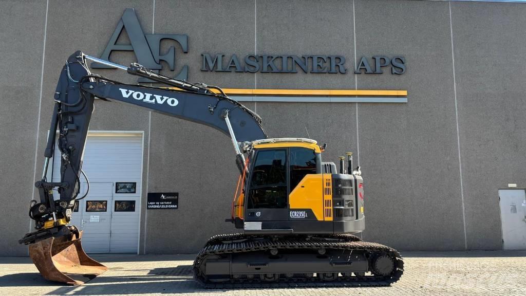 Volvo ECR 235 E 履带挖掘机