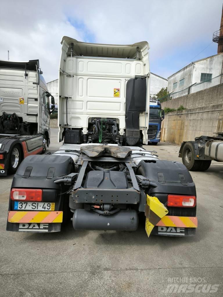 DAF XF 460 FT 牵引车