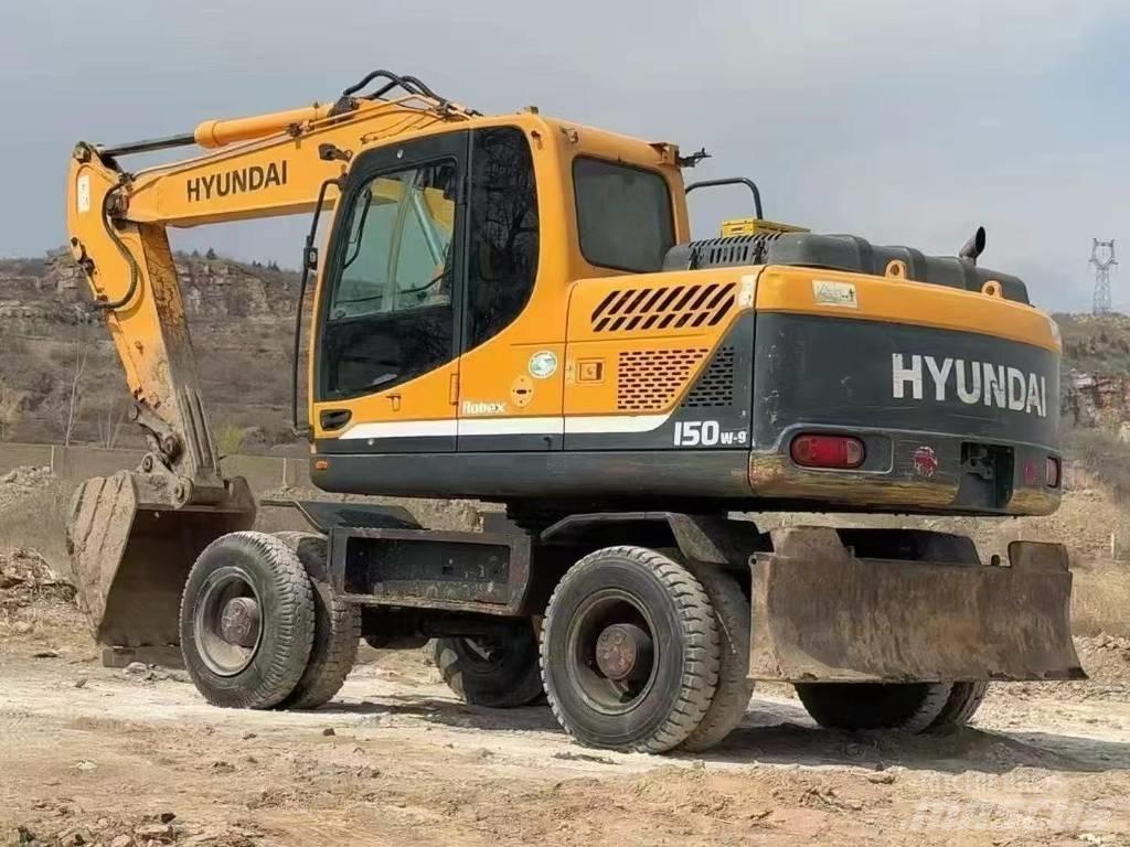Hyundai 15 BT-9 轮式挖掘机