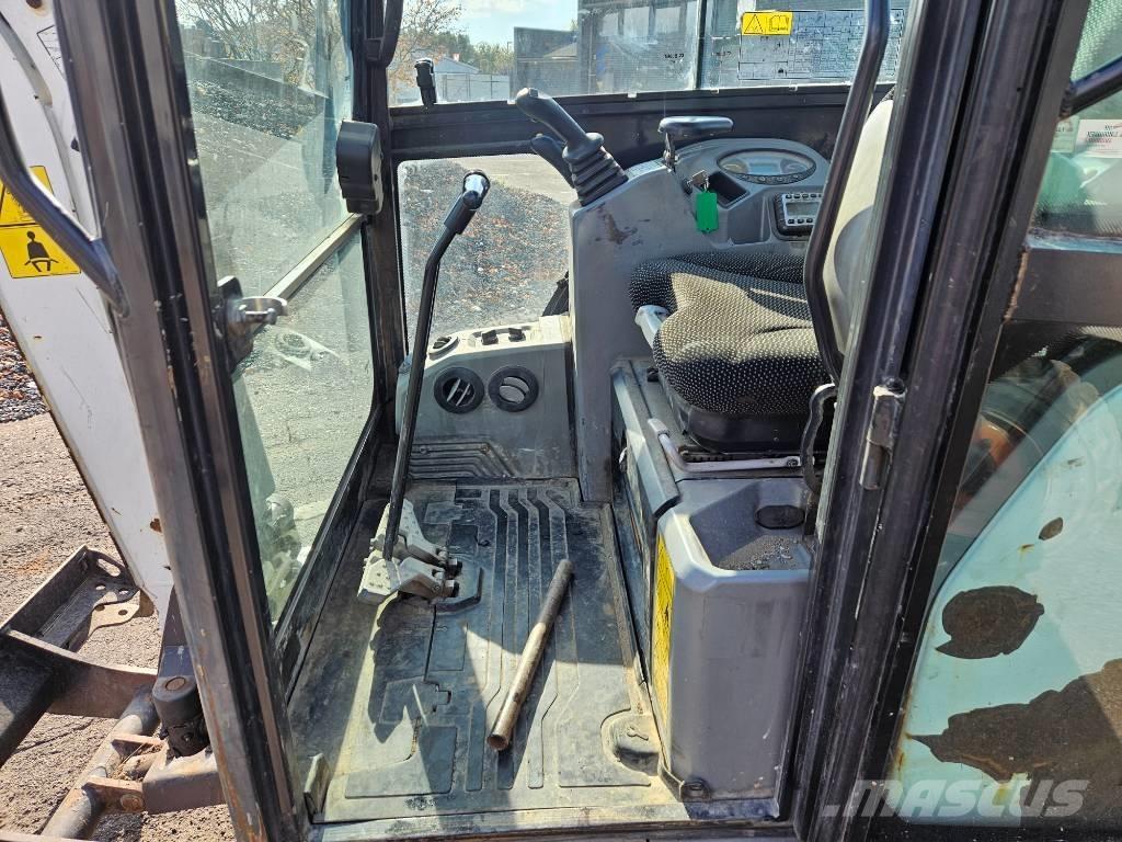 Bobcat E 19 小型挖掘机