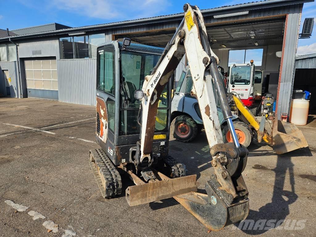 Bobcat E 19 小型挖掘机