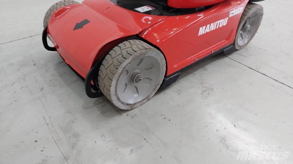 Manitou 100 VJR 客货电梯