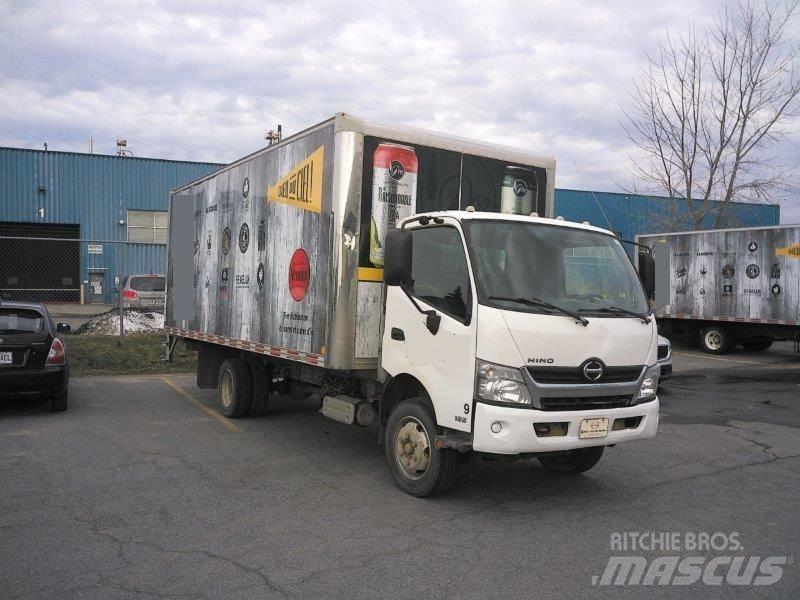 Hino 195 大型面包车