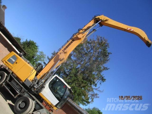 Liebherr LH 30 M 工业挖掘机