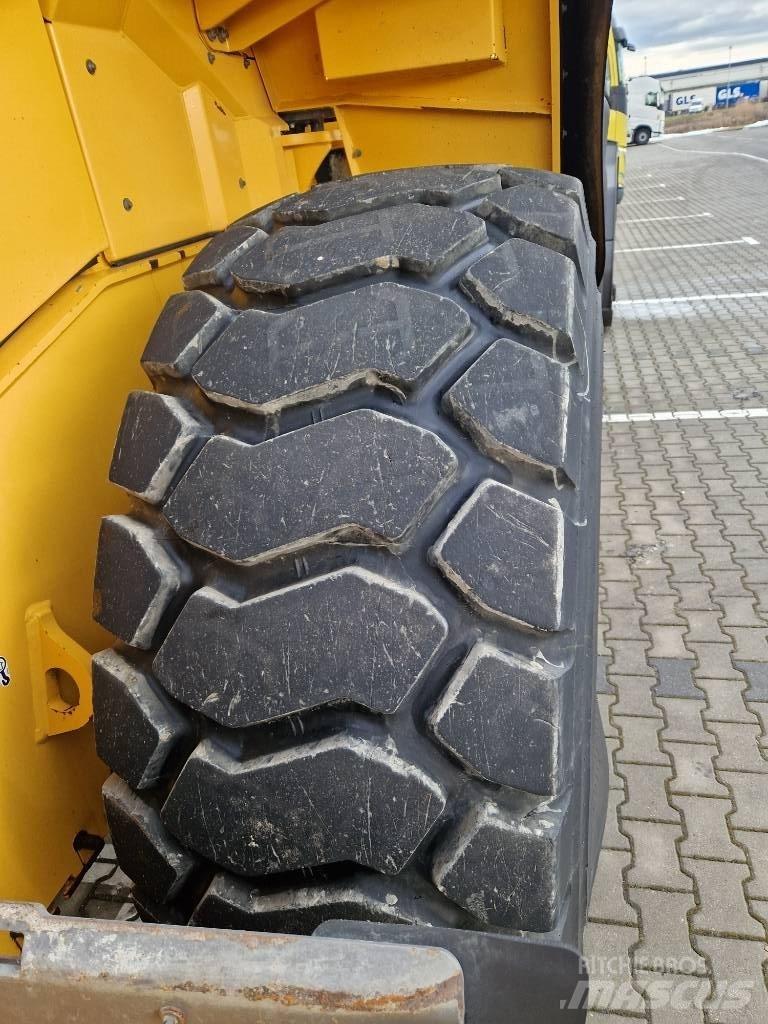 Volvo L 180 H 轮式装载机