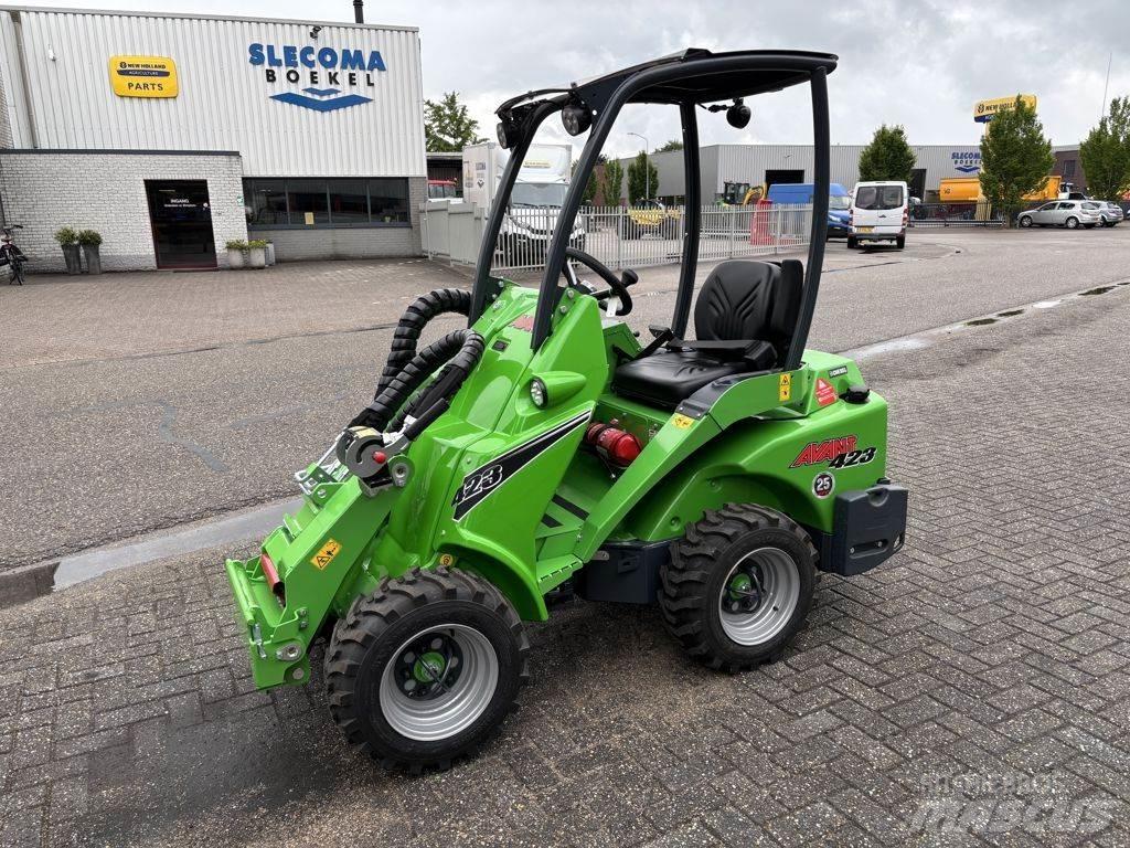 Avant 423 TDL 轮式装载机