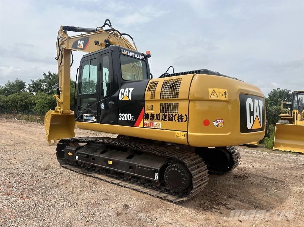CAT 320 D 履带挖掘机