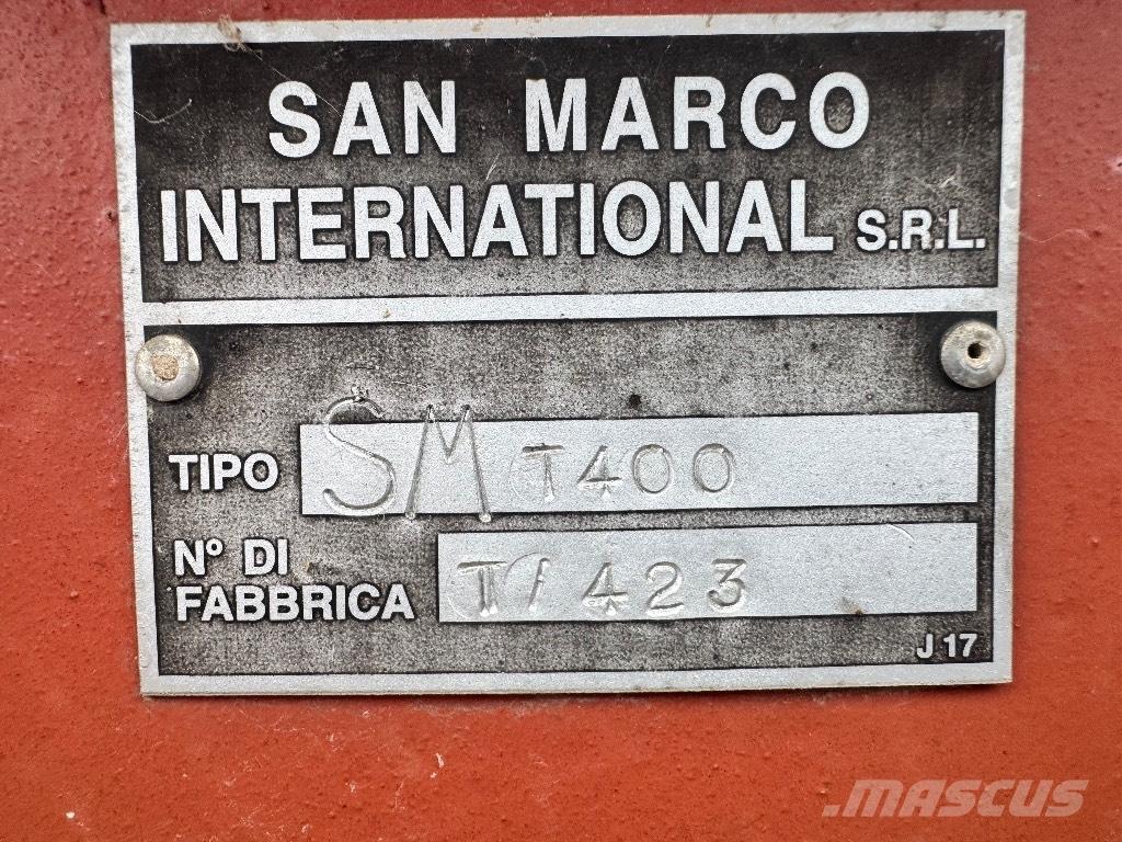 San Marco SMT 400 塔式起重机