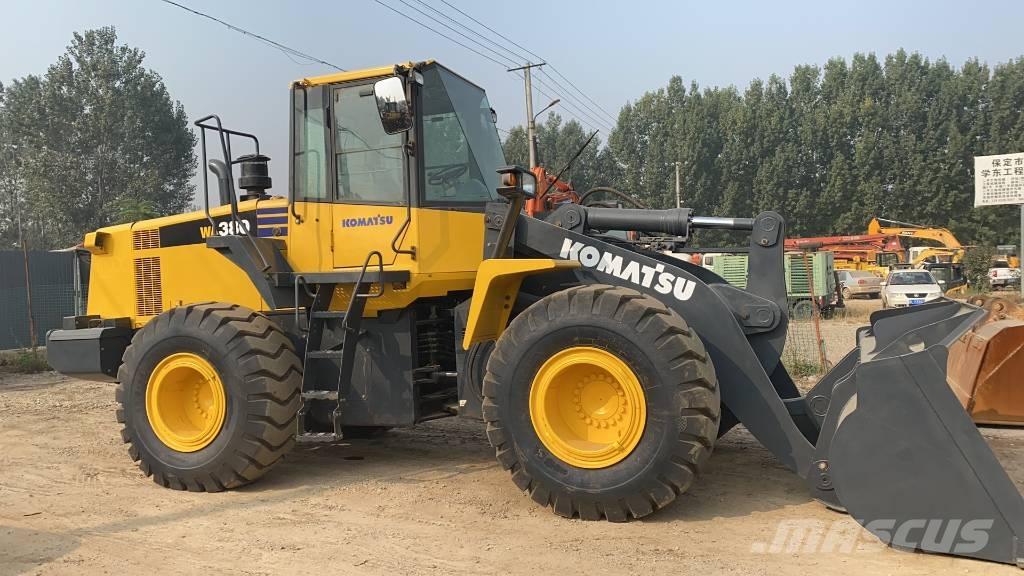 Komatsu WA 380-6 轮式装载机