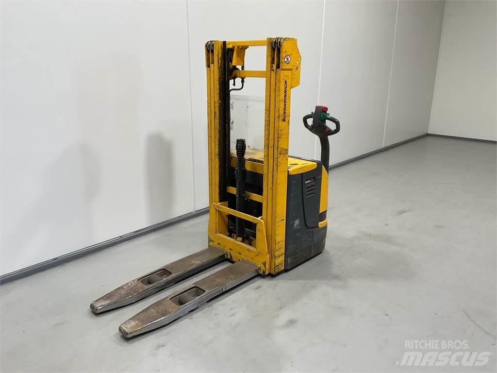 Jungheinrich EJC12 行走式堆垛机