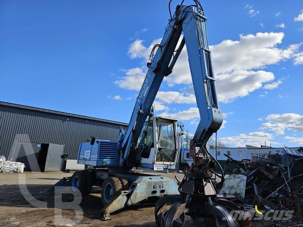 Fuchs MHL 320 轮式挖掘机