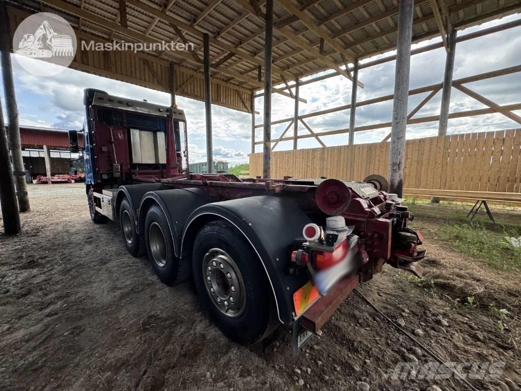Volvo FH 16 550 工程吊钩车