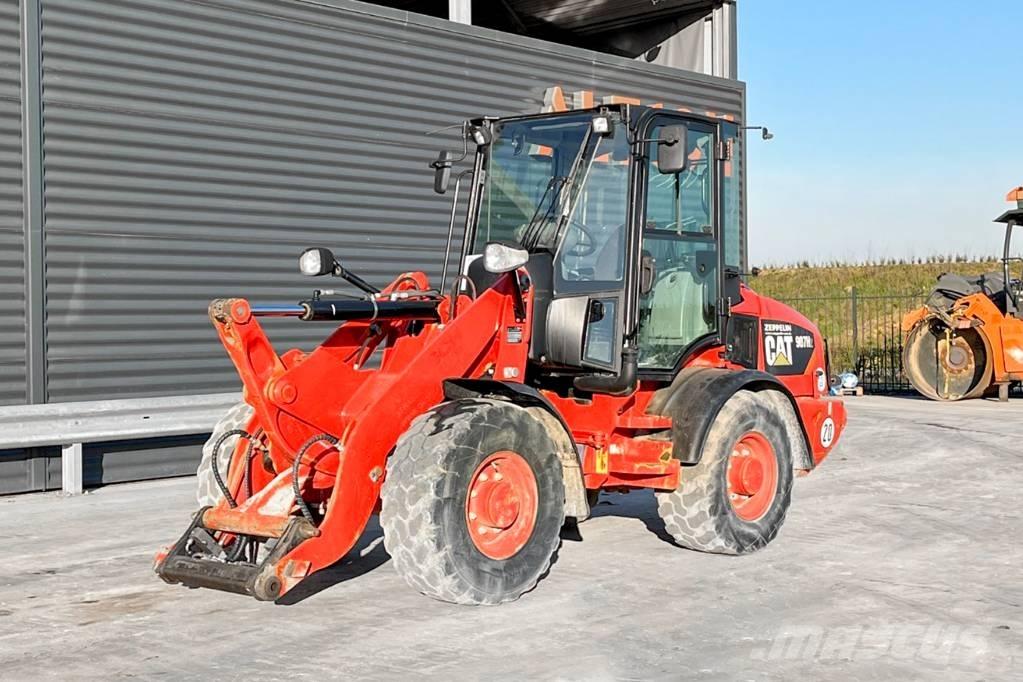 CAT 907H2 轮式装载机