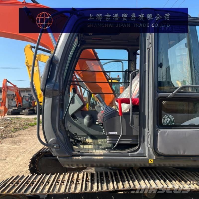 Hitachi ZX 120 履带挖掘机