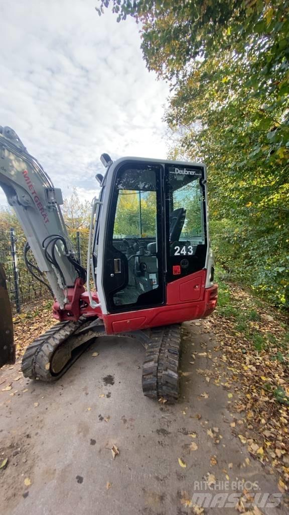 Takeuchi TB 240 小型挖掘机