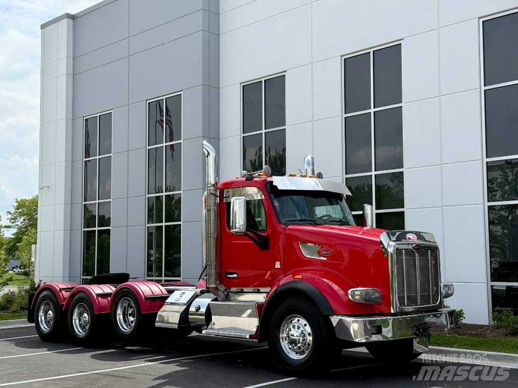 Peterbilt 567 牵引车