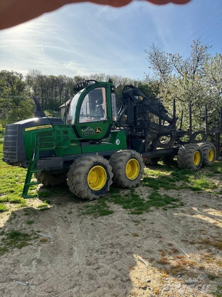 John Deere 1510G 集运机