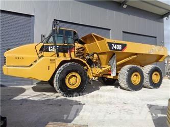CAT 740 铰接式自卸车
